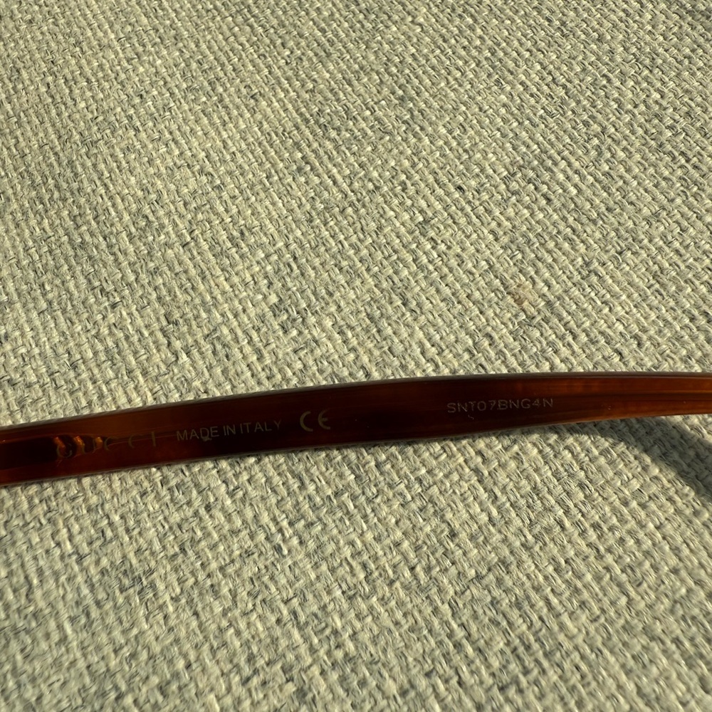 Gucci Black Oval Sunglasses - Picture 8 of 9